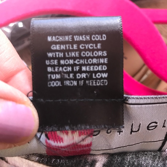 Polly & Esther Crop Top Tie-Dye Small - Picture 7 of 8